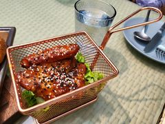 黑白芝麻鸡翅-Let'sBURGERplus·非常创意汉堡(三里屯店)