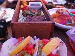 -Famous肥猫墨西哥音乐餐吧(五棵松华熙LIVE店)