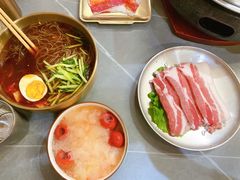 -围炉肉舍丹东海鲜烤肉·烤活鳗(步行街店)