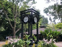 -植物园哈利亚餐厅