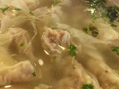 -琴岛顺天馄饨(营口路市场店)