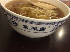 -朱鸿兴面馆(镇湖店)