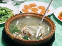 -巫记鸡饭店