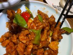 菠萝咕咾肉-吕氏疙瘩汤·新鲁菜(新贵和店)
