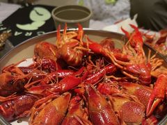 -巴厘龙虾·榜首油焖大虾(音乐学院·沿江酒馆店)