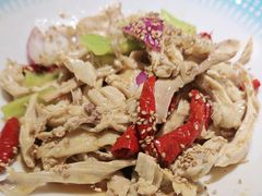 -巴依兄弟西域美食(机场店)