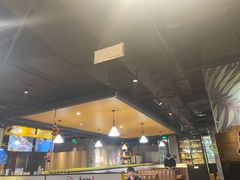 -肥肥虾庄·金牌油焖大虾(杨园滨江时代walk店)