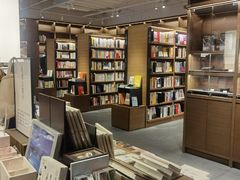 -茑屋书店(天目里店)