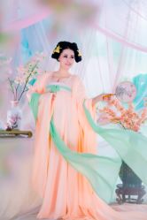 -九月鹰飞汉服摄影工作室