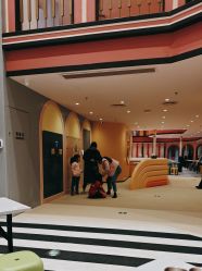 -奈尔宝家庭中心·亲子餐厅(鄞州万达店)