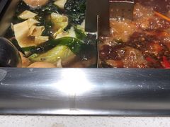 -海底捞火锅鲜切牛肉主题店(长寿路店)