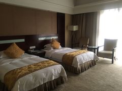 -华雅花园大酒店