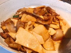 野竹笋生爆前尖肉-初蓉丨遇见新川菜(亲贤街荣耀店)