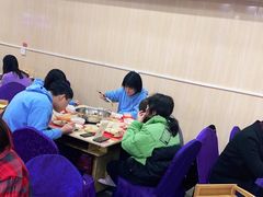 大堂-渔香岛美蛙鱼头火锅(威清路店)
