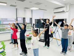 -蓝话筒·少儿成人演讲口才·主持朗诵·戏剧表演(大华第一坊店)