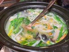 -云海肴·汽锅鸡·云南菜(天山百盛优客店)