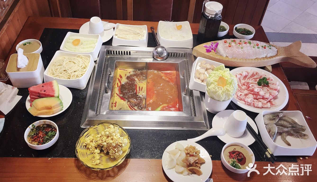 服务员就那么几个，也不会一直围着你转