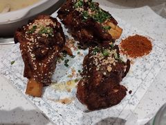 -三人行骨头王火锅(长寿店)