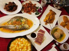 -新镇江酒家(南京西路店)