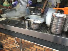 -广场正宗原汁薏米店