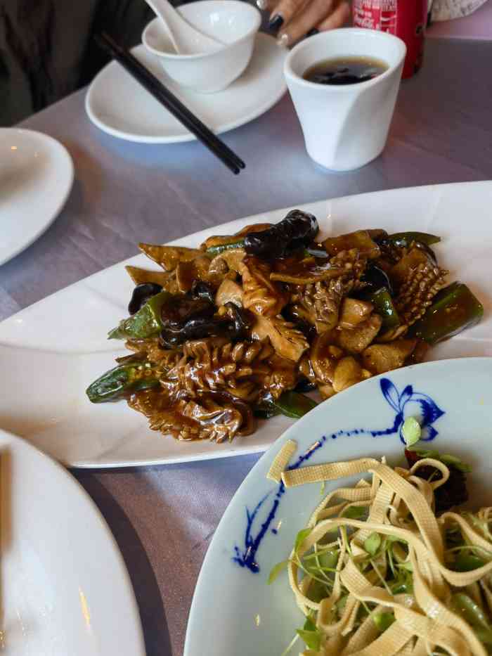 大碗居(东四店)-"来了好多次了,感觉很好,今天和家人一起来.