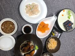 -御花园·粤菜·海鲜火锅(中山公园店)