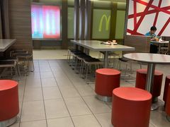 -麦当劳(国际大厦店)