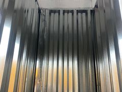 -安东易迷你仓自助寄存仓库(淞虹路店)