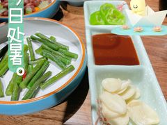 -明洞阿姨·韩式酱蟹烤肉·创意料理(三元桥店)