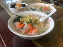 -长人馄饨铺(解放街店)