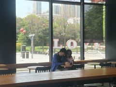 -星巴克(西安曲江银泰店)