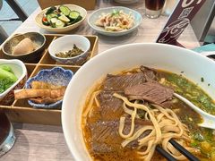 -康师傅私房牛肉面(马泉营奥莱店)