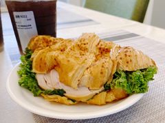 全麦火腿芝士可颂-星巴克臻选(杭州嘉里中心1F店)