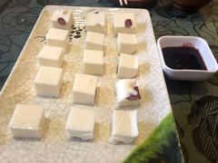 酸奶糕-诺敏塔拉奶茶-布里亚特包子-手把肉(锦都会店)