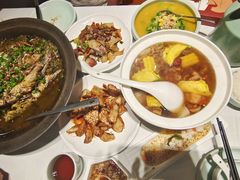 -江城小馆陕南妈妈菜·全球旅行餐厅(钟楼店)