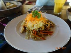 -Pundi Pundi Restaurant
