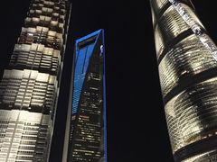 -陆家嘴空中步行连廊