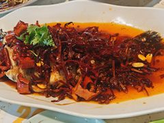 -巧克力渔家.小船海鲜家常菜(万平口店)