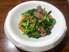 毛白菜炒肉-胡子王扁豆面旗子(五一路店)