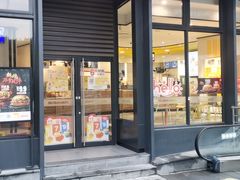 -麦当劳(浦江镇绿地乐和城店)