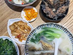 -鲜越鲜鱼粉(财富购物中心店)