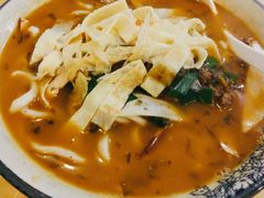 老酸菜牛肋条面-阿彬生炒牛肉面(解放路店)