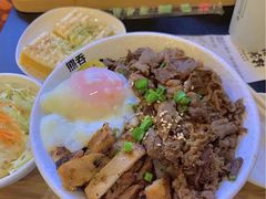 -熊吞·大碗丼烧肉饭(西市场嘉华店)