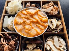 -野菌皇海景野生菌火锅(滨海大道店)