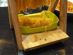 -东口码头·烧鸽子·鱼头泡饼·地方菜(金鹰悦城店)