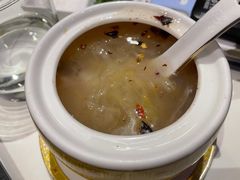 额娘酸菜汤-赵记老铺(市府恒隆广场店)