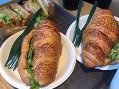 蛋香鸡肉可颂-星巴克(杭州嘉里中心4F店)