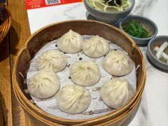 -馋三尺蟹粉小笼(人民广场店)