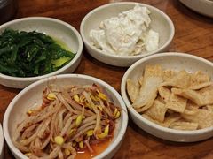 玉米沙拉-金北顺大锅家(신사본점)