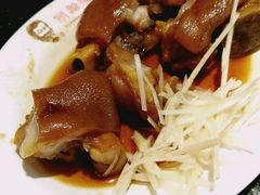 -胡须张鲁肉饭(美食文化馆店)